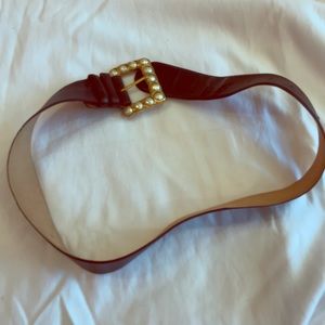 Donna Karan New York ladies leather belt